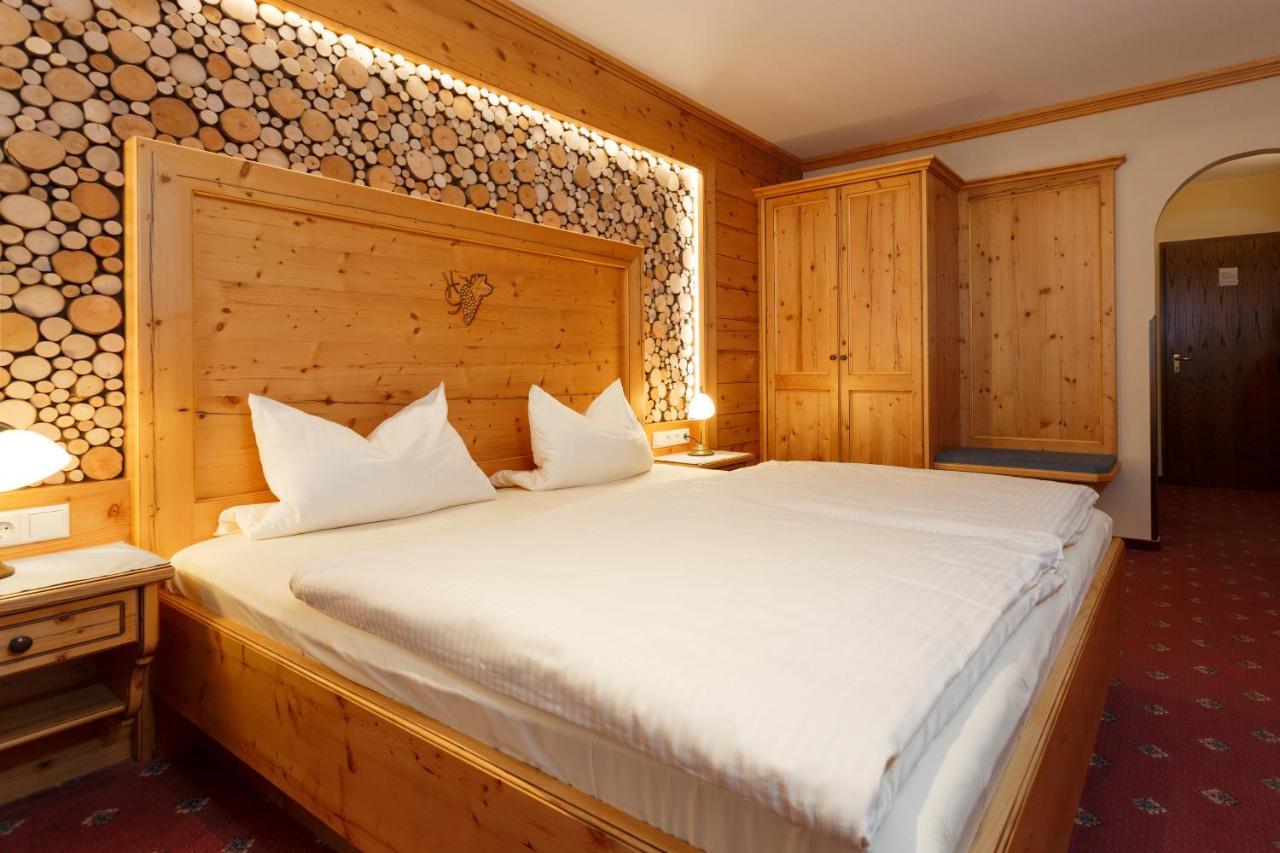 Hotel Gondel Altenkunstadt Bagian luar foto