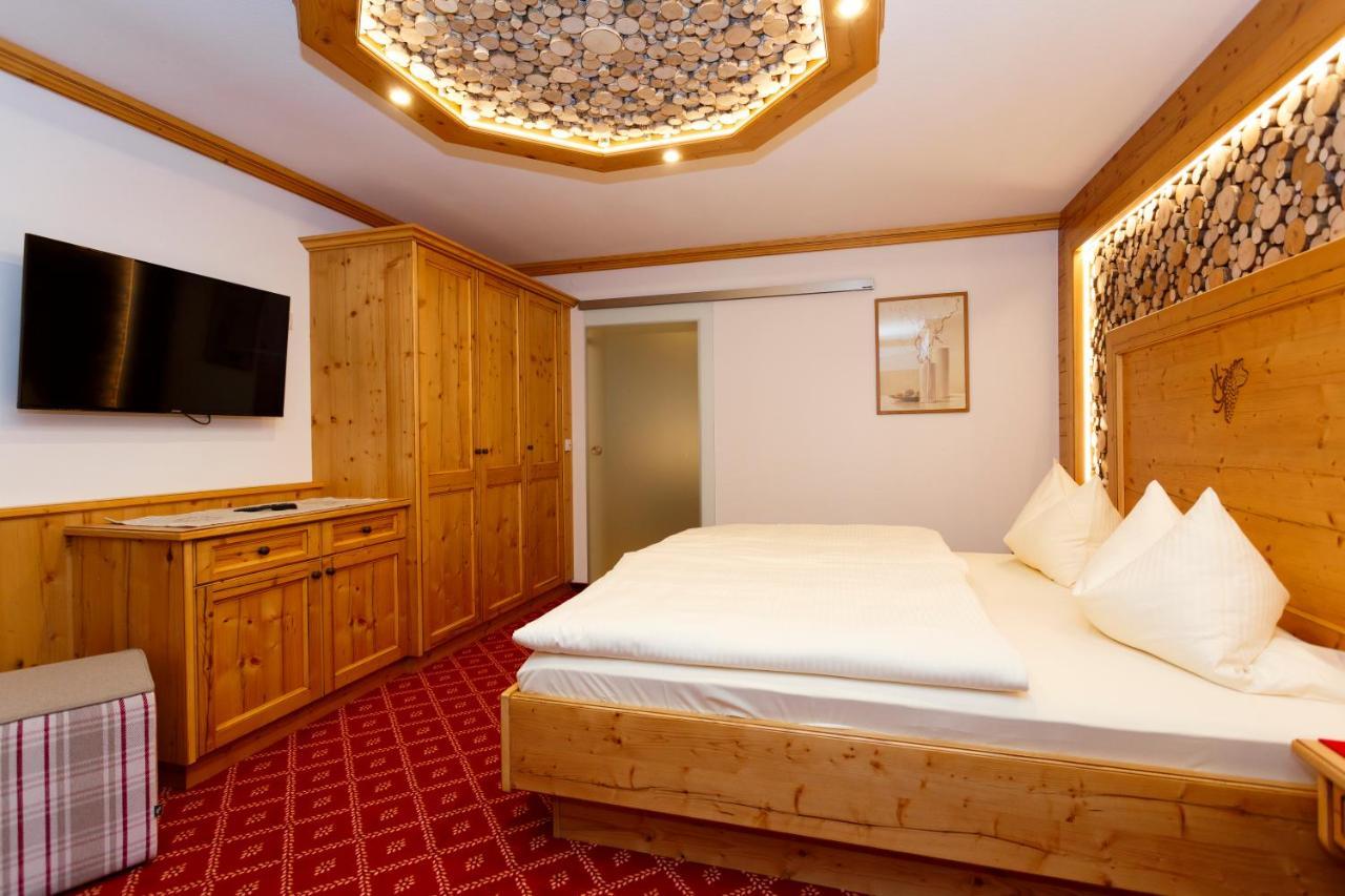 Hotel Gondel Altenkunstadt Bagian luar foto