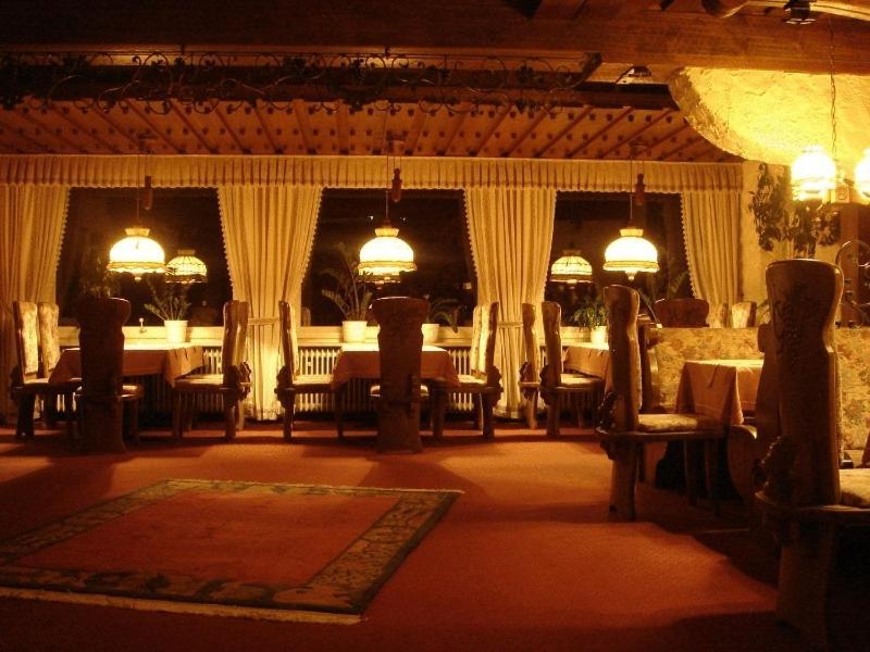 Hotel Gondel Altenkunstadt Bagian luar foto