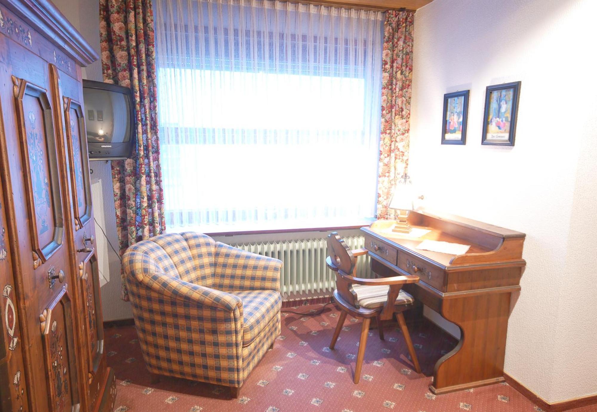 Hotel Gondel Altenkunstadt Bagian luar foto
