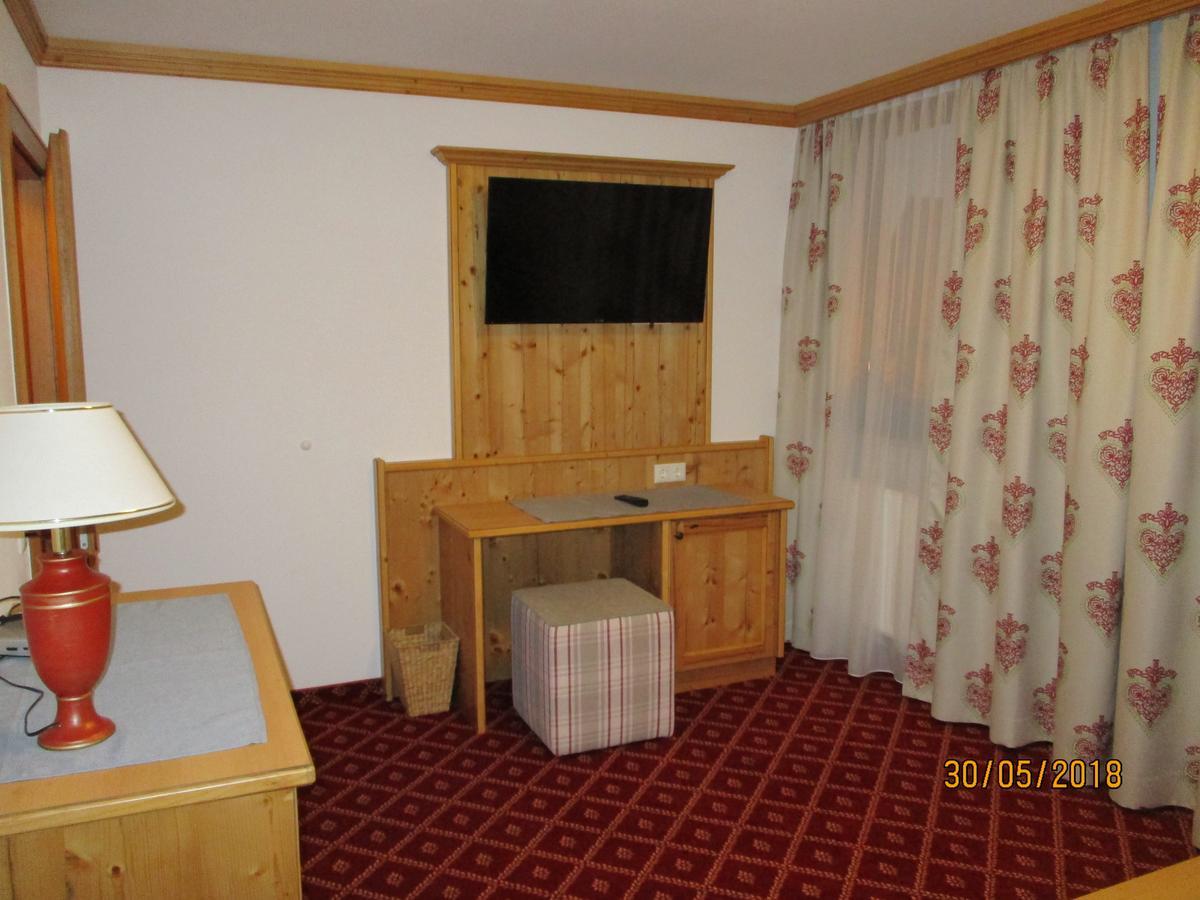 Hotel Gondel Altenkunstadt Bagian luar foto